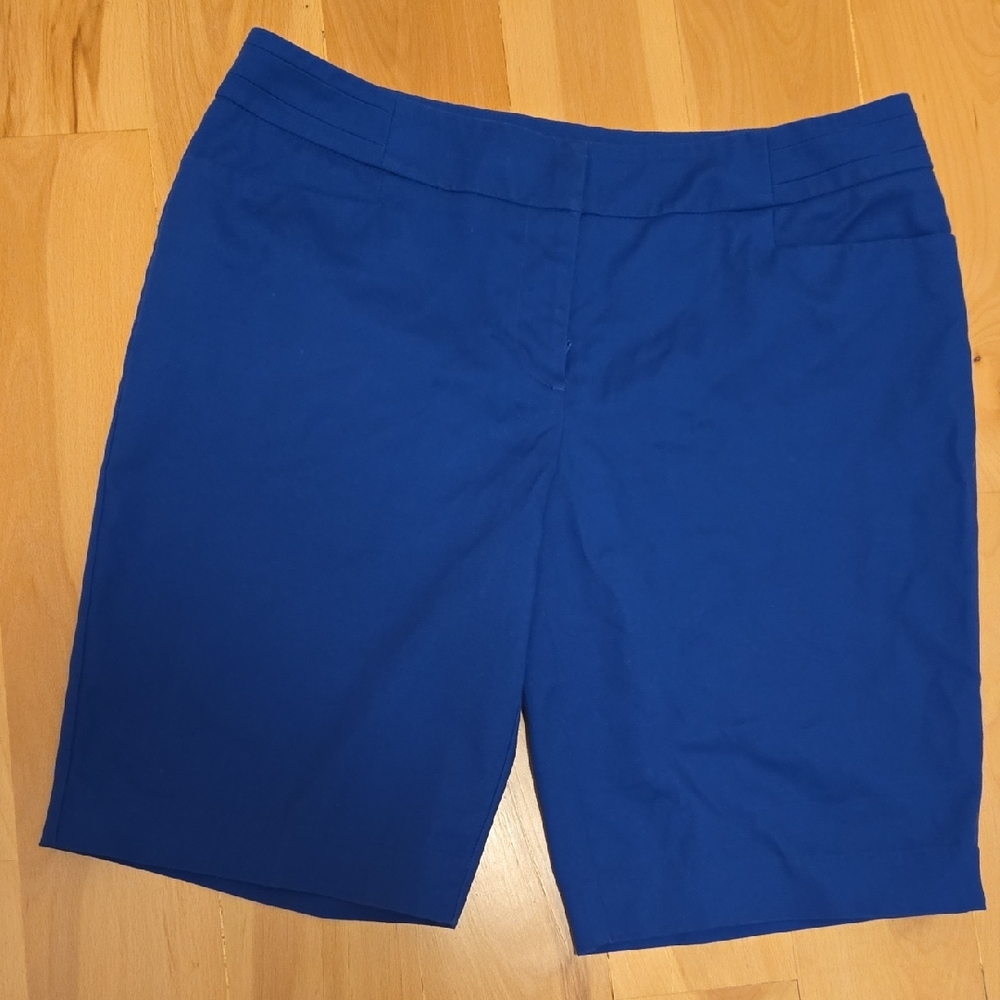 Apt. 9 Blue Bermuda Shorts Modern Tailored Fit